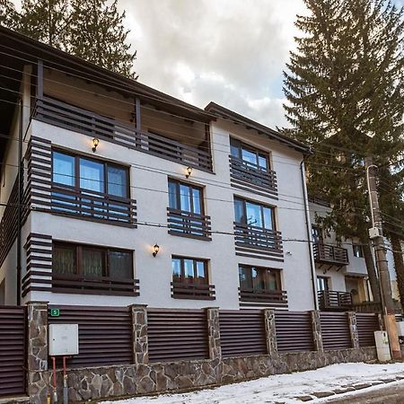 Vila Imperial Panzió Sinaia Kültér fotó